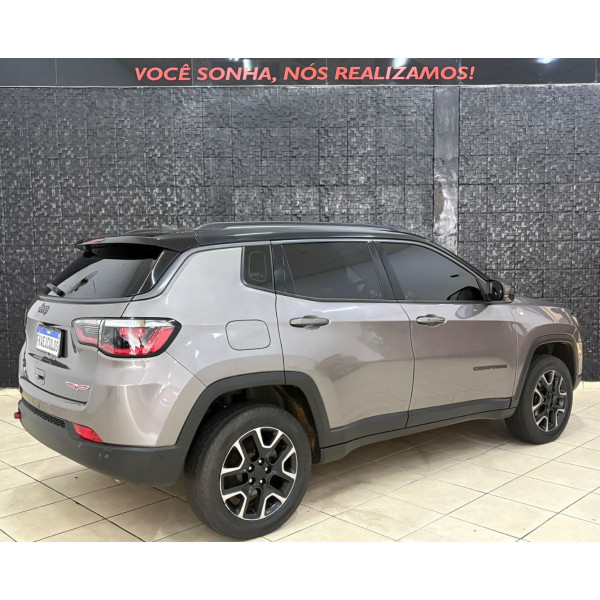 JEEP Compass 2.0 16V 4P 350 TRAILHAWK 4X4 TURBO DIESEL AUTOMÁTICO