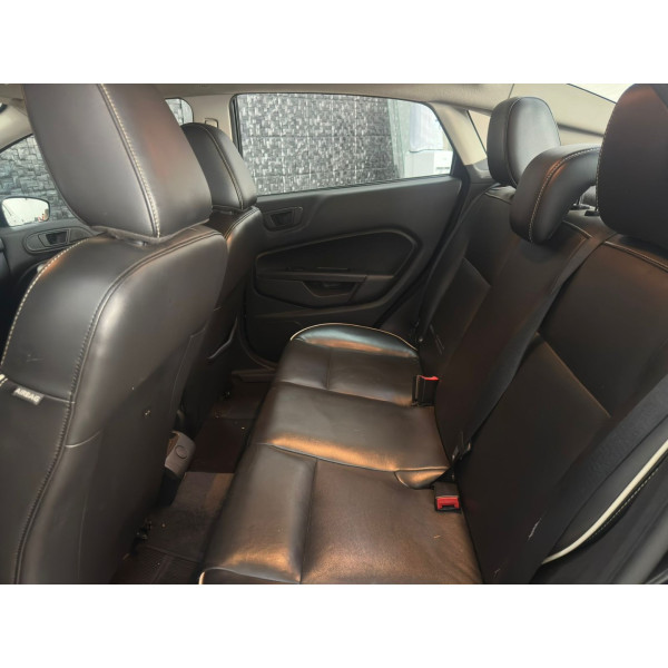 FORD Fiesta Sedan 1.6 16V 4P SE FLEX