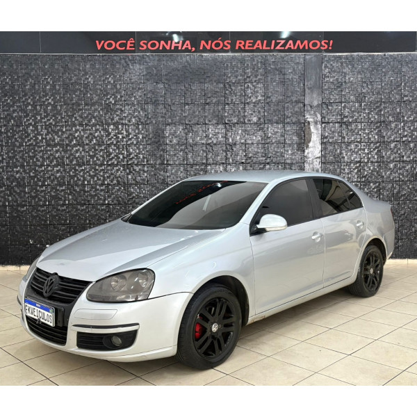 VOLKSWAGEN Jetta 2.5 20V 4P 170CV AUTOMÁTICO