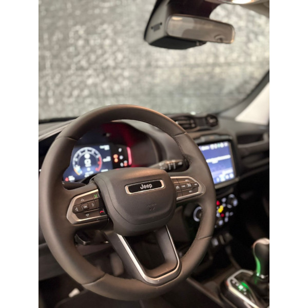 JEEP Renegade 1.3 16V 4P FLEX T270 LONGITUDE TURBO AUTOMÁTICO