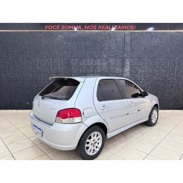 FIAT Palio 1.4 4P ELX 30 ANOS FLEX