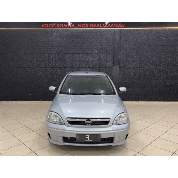 Corsa Sedan 1.4 4P PREMIUM FLEX