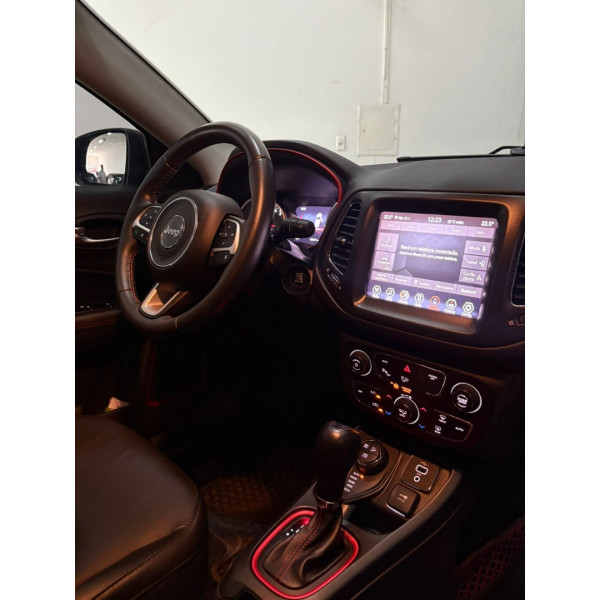 JEEP Compass 2.0 16V 4P 350 TRAILHAWK 4X4 TURBO DIESEL AUTOMÁTICO