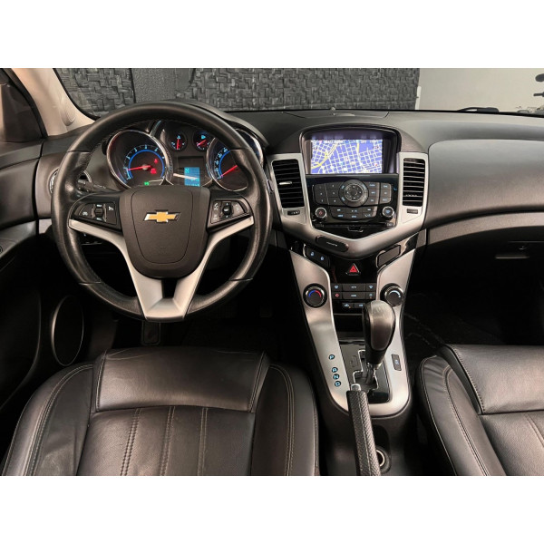 Cruze Hatch 1.8 16V 4P LTZ SPORT6 FLEX AUTOMÁTICO