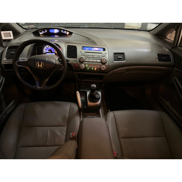 Civic 1.8 16V 4P FLEX LXL