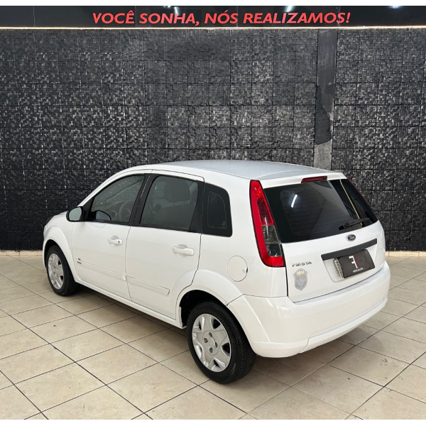 Fiesta Hatch 1.0 4P SE FLEX
