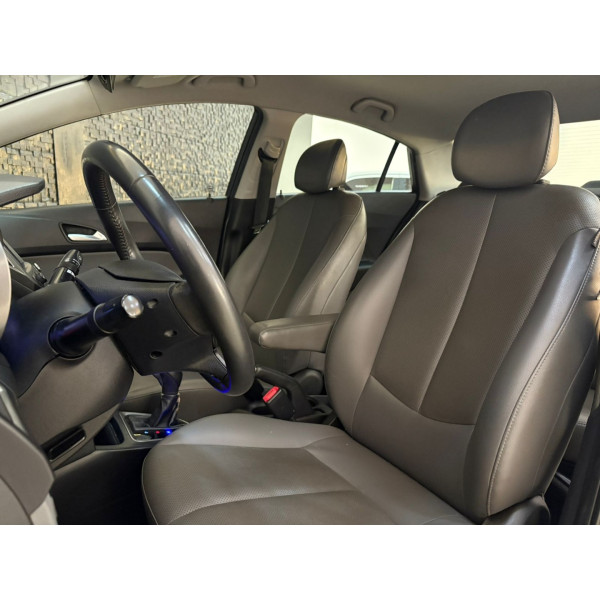 HYUNDAI HB 20 Sedan 1.6 16V 4P FLEX PREMIUM AUTOMÁTICO