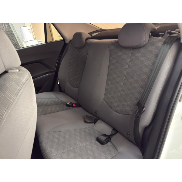 HYUNDAI HB 20 Sedan 1.6 16V 4P FLEX COMFORT AUTOMÁTICO