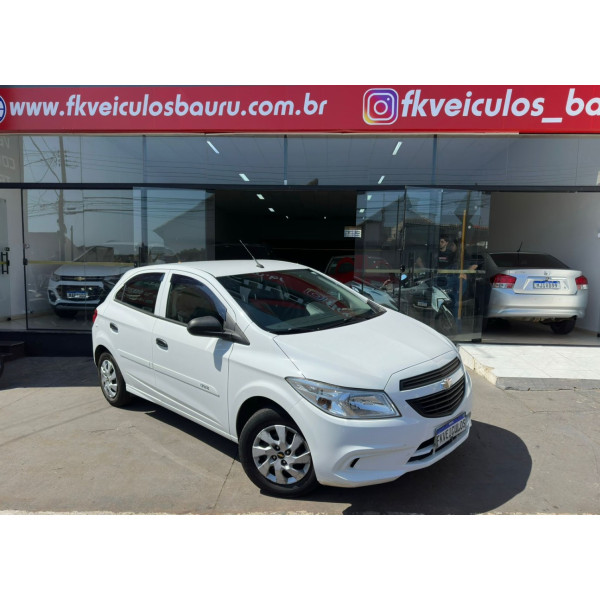 CHEVROLET Onix Hatch 1.0 4P FLEX LS