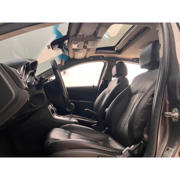 Cruze Hatch 1.8 16V 4P LTZ SPORT6 FLEX AUTOMÁTICO