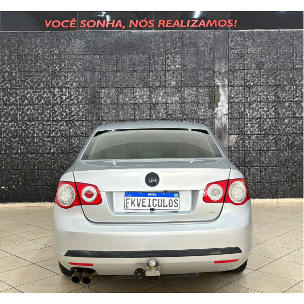 VOLKSWAGEN Jetta 2.5 20V 4P 170CV AUTOMÁTICO