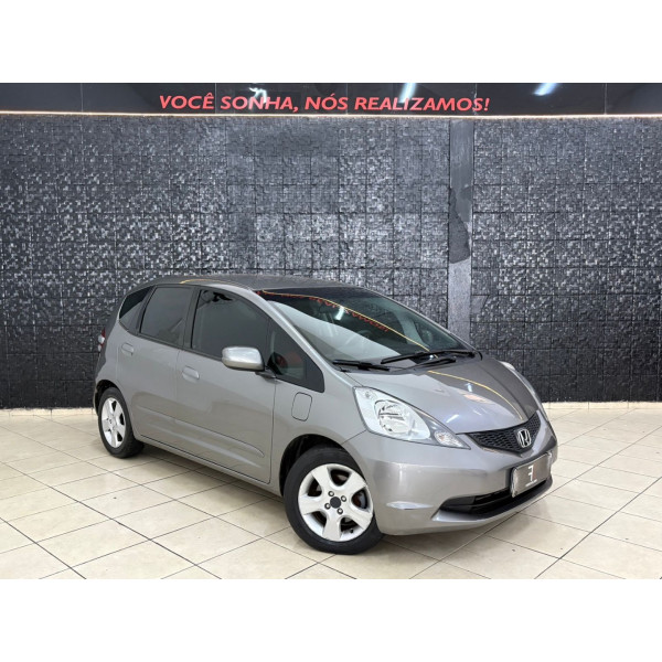 Fit 1.4 16V 4P LX FLEX