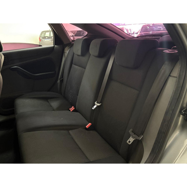 Focus Hatch 1.6 4P GLX