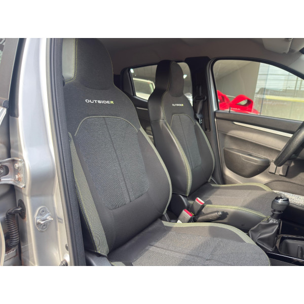Kwid 1.0 12V 4P SCE FLEX OUTSIDER