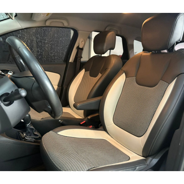 RENAULT Captur 1.6 16V 4P FLEX SCE INTENSE X-TRONIC CVT