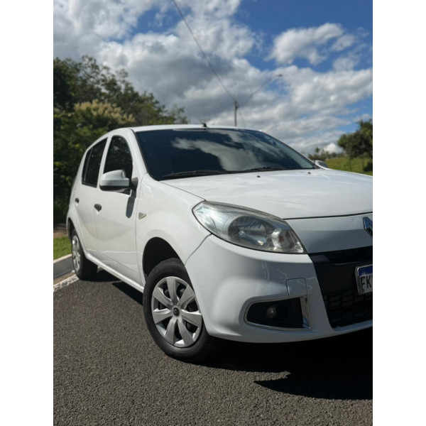 RENAULT Sandero 1.0 4P EXPRESSION