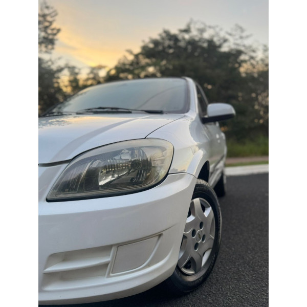 CHEVROLET Celta 1.0 LS FLEX