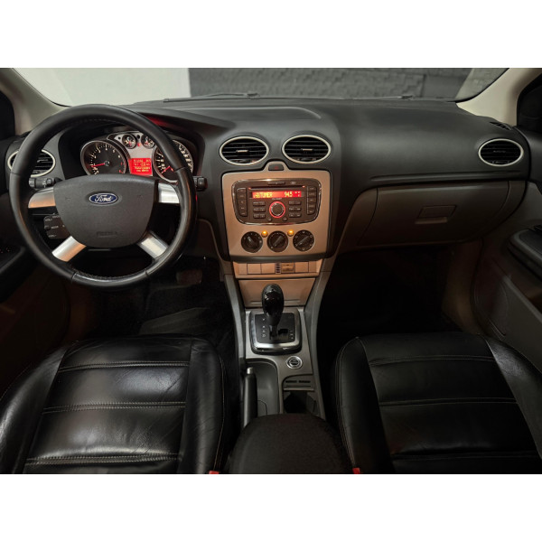 FORD Focus Hatch 2.0 16V 4P FLEX AUTOMÁTICO