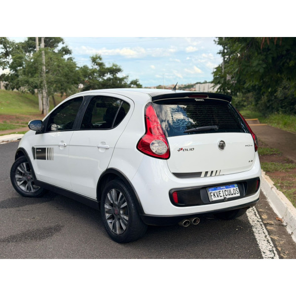 FIAT Palio 1.6 16V 4P FLEX SPORTING