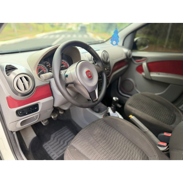 FIAT Palio 1.6 16V 4P FLEX SPORTING