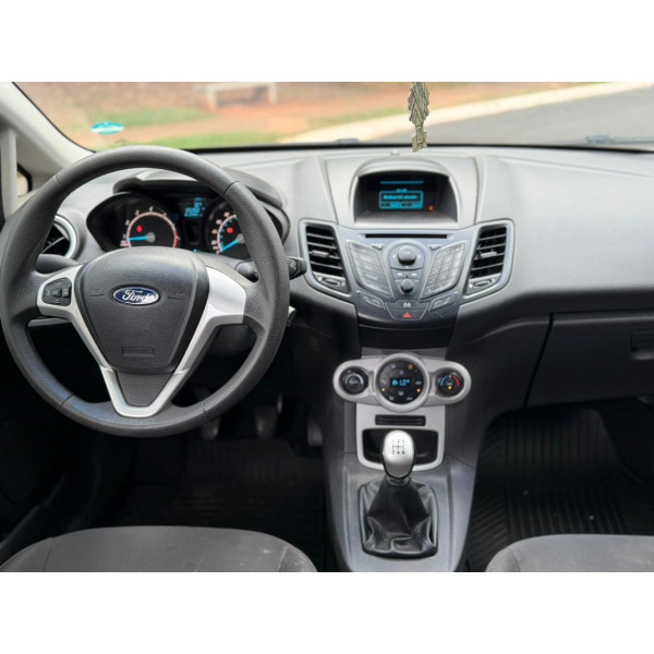 FORD Fiesta Hatch 1.6 16V 4P SEL FLEX