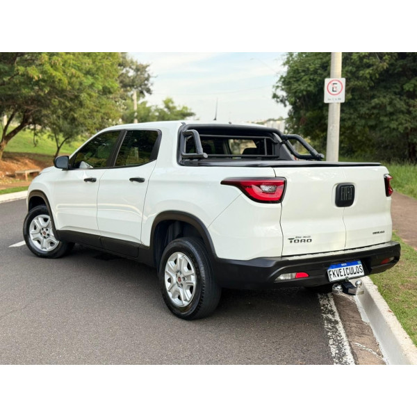 FIAT Toro 1.8 16V 4P ENDURANCE AUTOMÁTICO