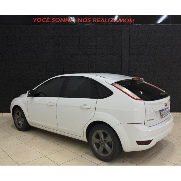 FORD Focus Hatch 2.0 16V 4P FLEX AUTOMÁTICO
