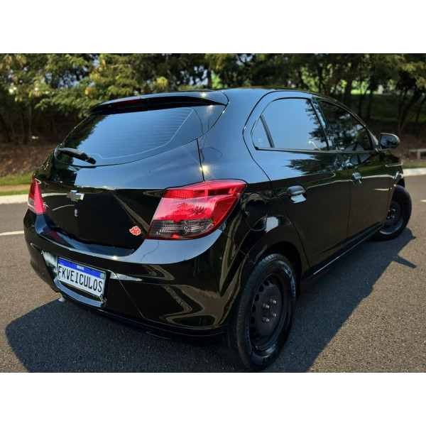 CHEVROLET Onix Hatch 1.0 4P FLEX JOY