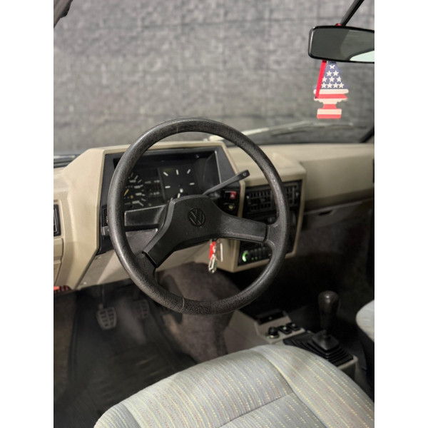 VOLKSWAGEN Gol 1.0