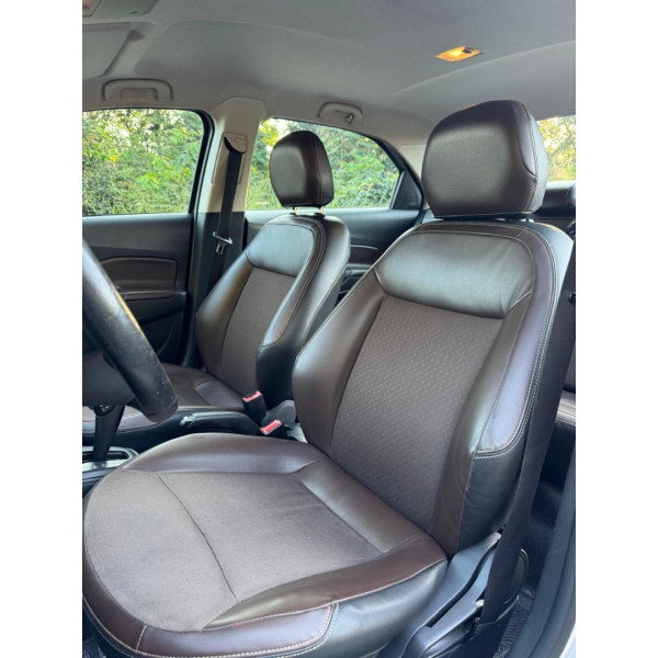 CHEVROLET Cobalt 1.8 4P FLEX LT AUTOMÁTICO