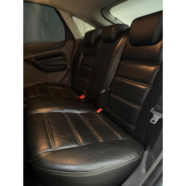 FORD Focus Hatch 2.0 16V 4P FLEX AUTOMÁTICO