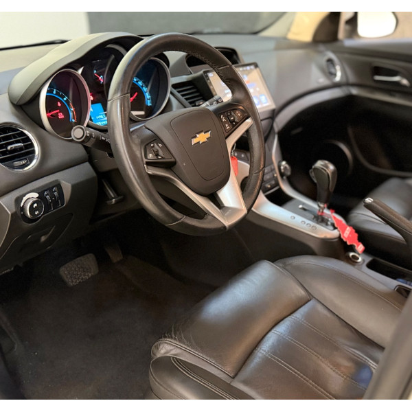 CHEVROLET Cruze Hatch 1.8 16V 4P LT SPORT FLEX