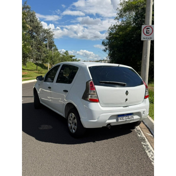RENAULT Sandero 1.0 4P EXPRESSION