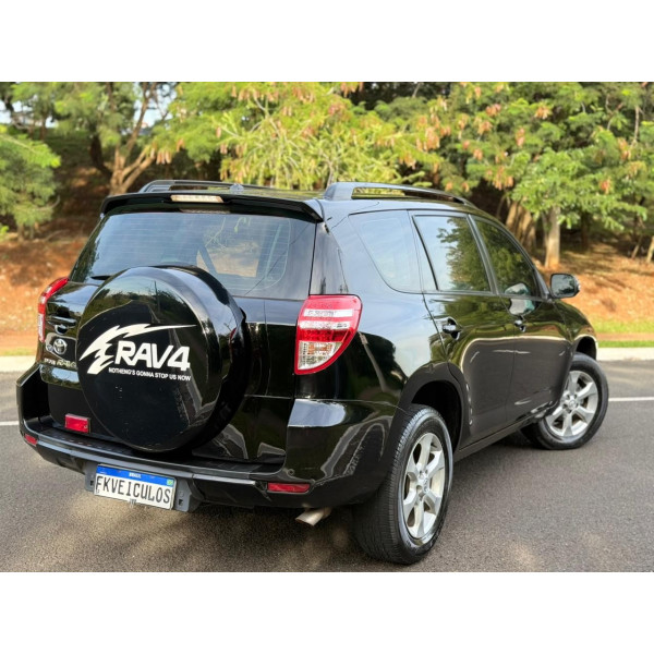 TOYOTA RAV 4 2.4 16V 4P AUTOMÁTICO