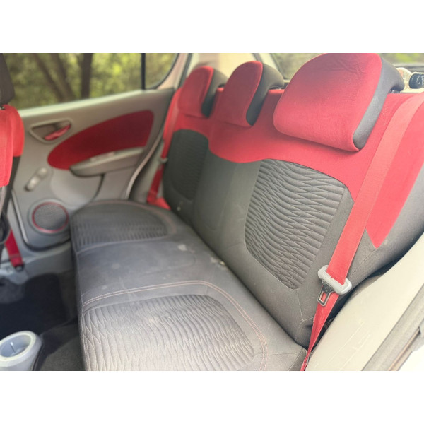 FIAT Palio 1.6 16V 4P FLEX SPORTING