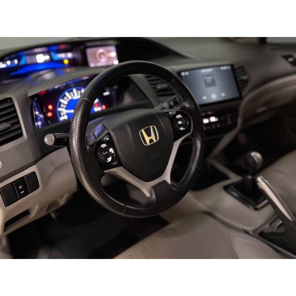 HONDA Civic 1.8 16V 4P FLEX LXL