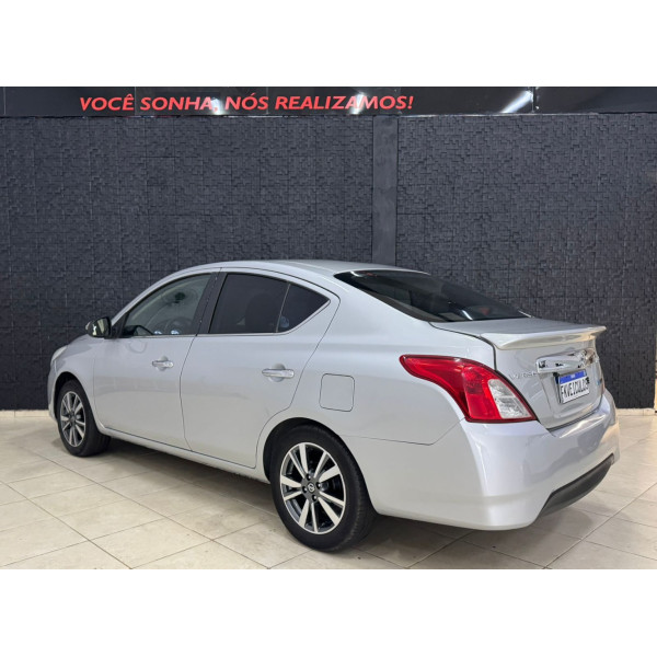 NISSAN Versa Sedan 1.6 16V 4P SL FLEX XTRONIC AUTOMÁTICO CVT