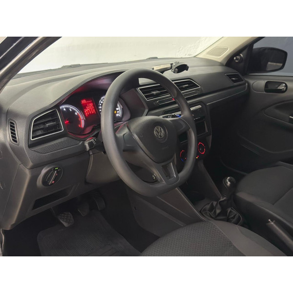 VOLKSWAGEN Voyage 1.0 4P FLEX