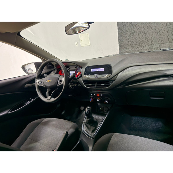 CHEVROLET Onix Hatch 1.0 4P FLEX