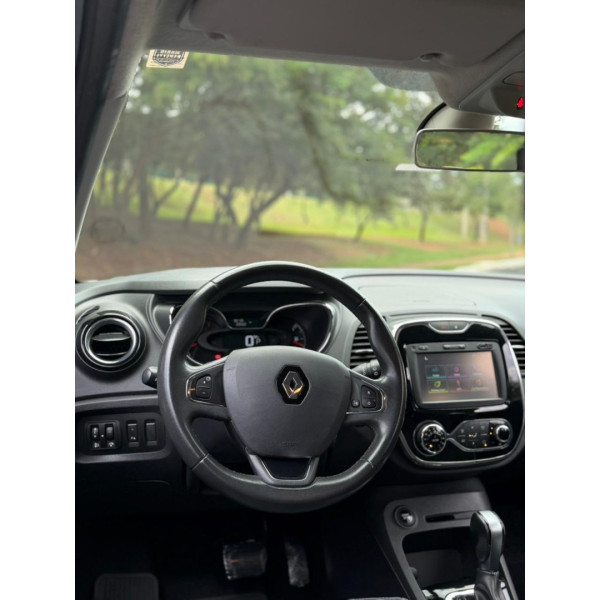 RENAULT Captur 2.0 16V 4P FLEX INTENSE AUTOMÁTICO