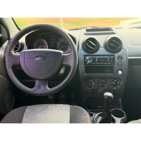 FORD Fiesta Hatch 1.0 4P FLEX