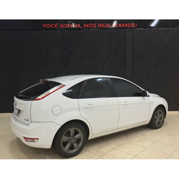 FORD Focus Hatch 2.0 16V 4P FLEX AUTOMÁTICO