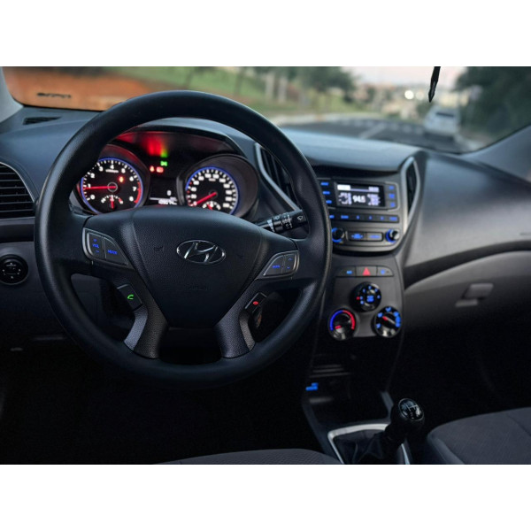 HYUNDAI HB 20 Sedan 1.0 12V 4P FLEX COMFORT PLUS
