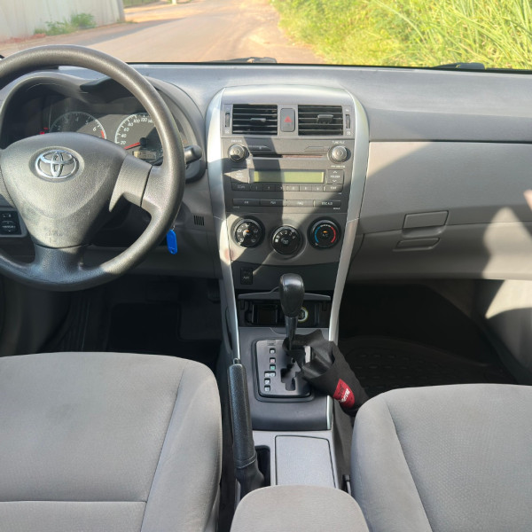 TOYOTA Corolla 1.8 16V 4P XLI FLEX AUTOMÁTICO