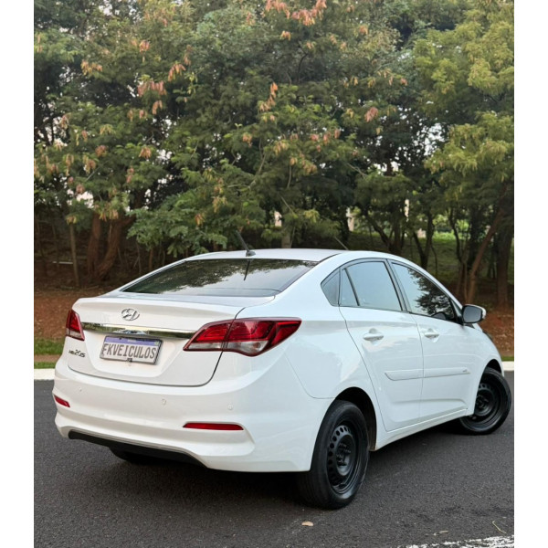 HYUNDAI HB 20 Sedan 1.0 12V 4P FLEX COMFORT PLUS