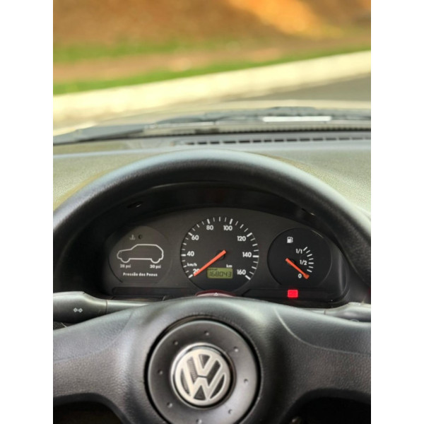 VOLKSWAGEN Gol 1.0 4P CITY
