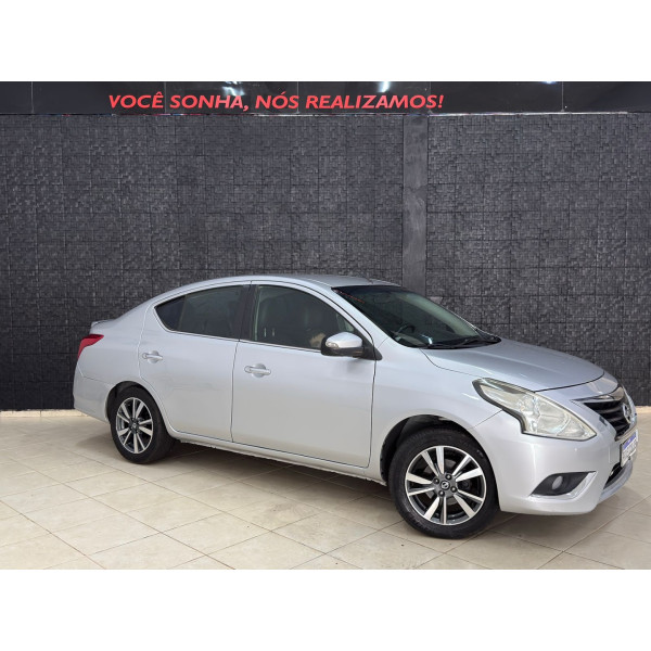NISSAN Versa Sedan 1.6 16V 4P SL FLEX XTRONIC AUTOMÁTICO CVT