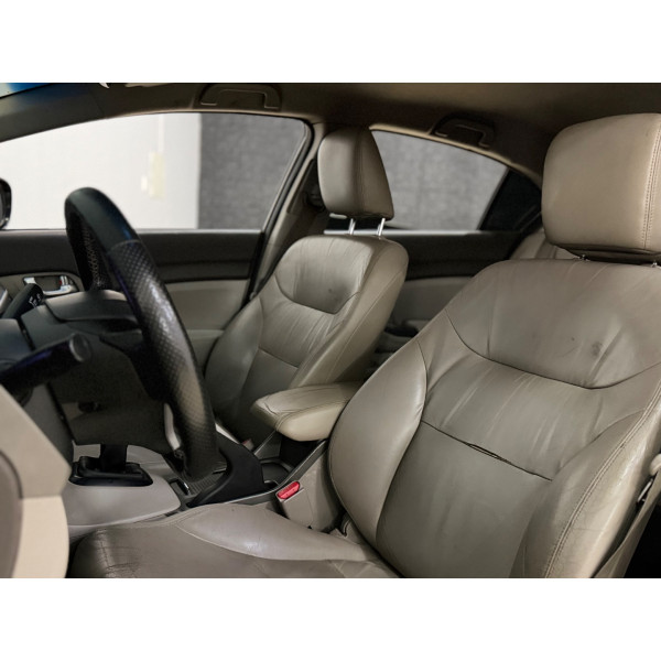 HONDA Civic 1.8 16V 4P FLEX LXL