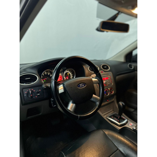 FORD Focus Hatch 2.0 16V 4P FLEX AUTOMÁTICO
