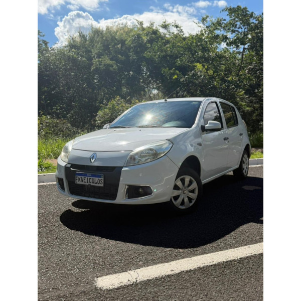 RENAULT Sandero 1.0 4P EXPRESSION
